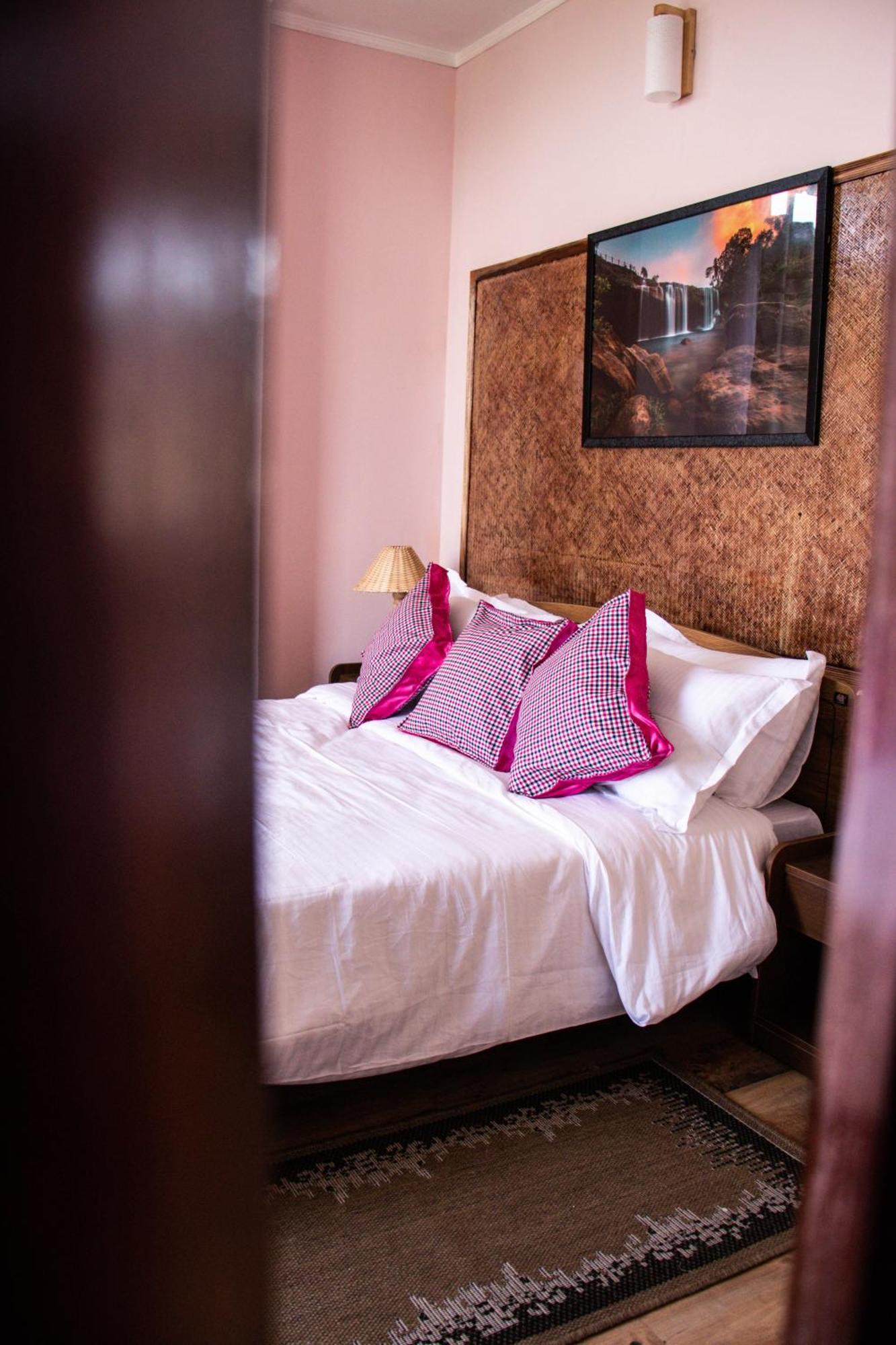 The Arcadia Resort - Umroi Shillong Extérieur photo
